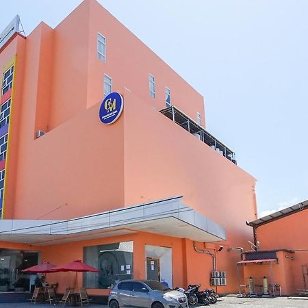 Hotel Royal מנאדו מראה חיצוני תמונה