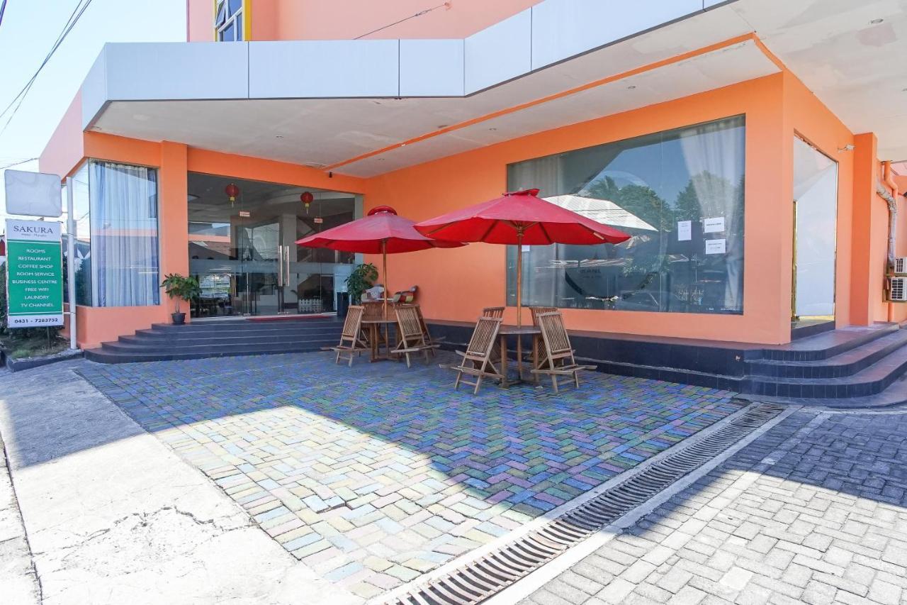Hotel Royal מנאדו מראה חיצוני תמונה